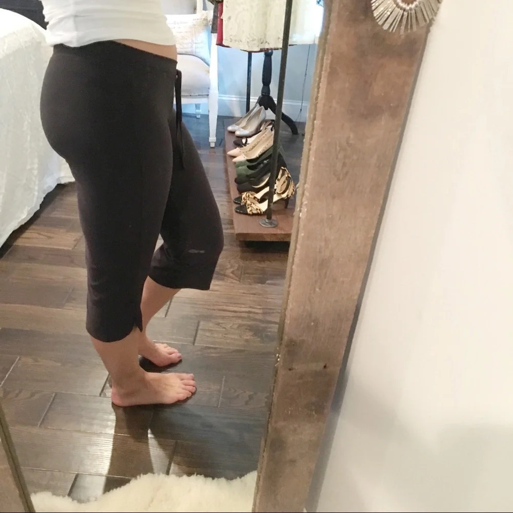 Under Armour xsmall black heat gear gym pants